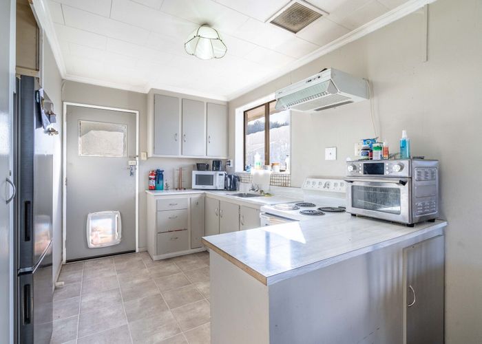  at 196 Ettrick Street, Appleby, Invercargill