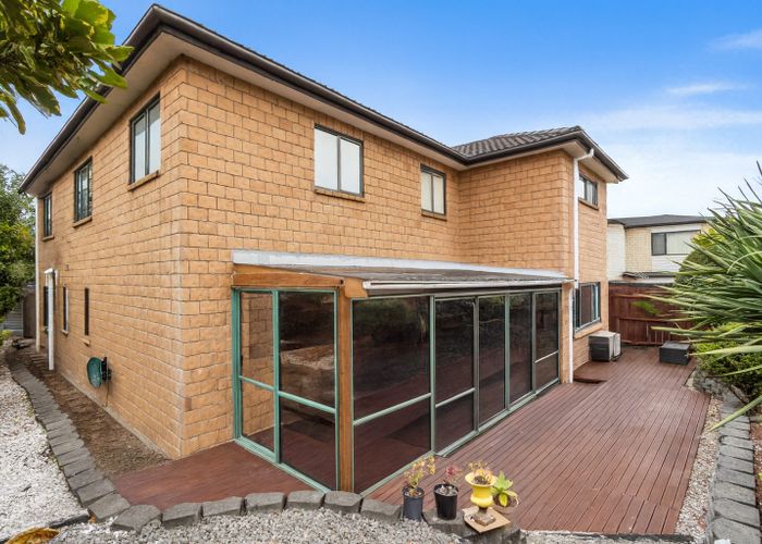  at 305 Albany Highway, Albany, North Shore City, Auckland