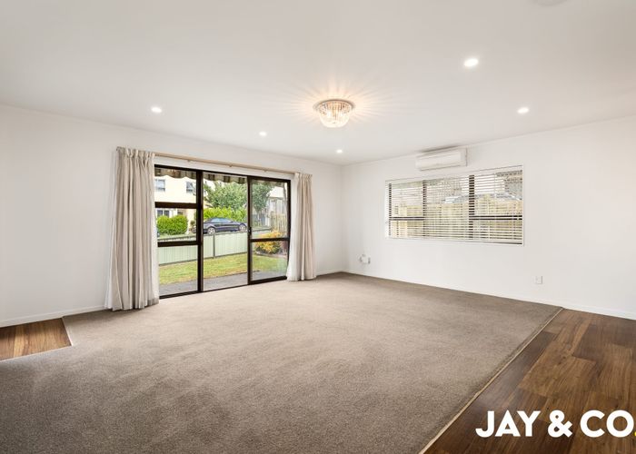  at 2/27 Union Street, Papakura, Papakura, Auckland