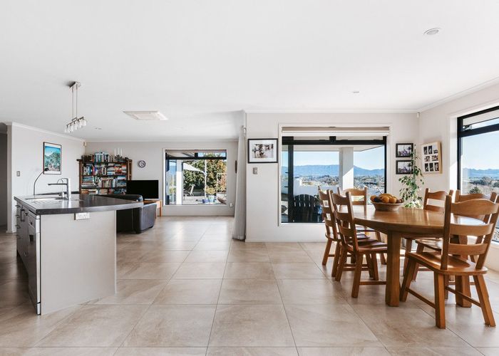  at 35 Holyoake Terrace, Omokoroa, Western Bay Of Plenty, Bay Of Plenty