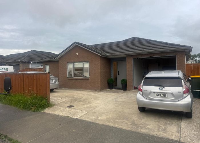  at 18 Sapwood CRES, Takanini, Takanini