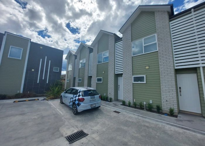  at 14/10 Burrows Place, Frankton, Hamilton, Waikato