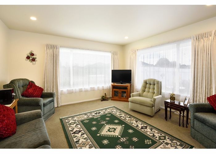  at 77 Kingsford Drive, Stoke, Nelson