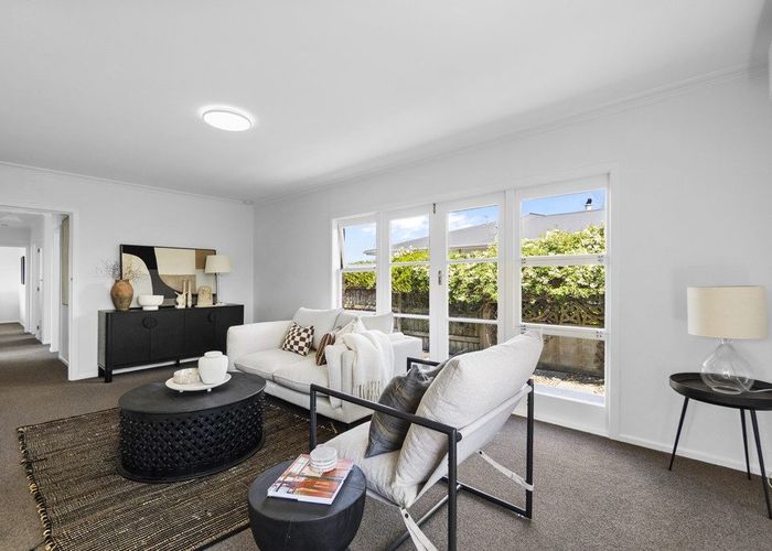  at 2 Patricia Avenue, Hamilton East, Hamilton, Waikato
