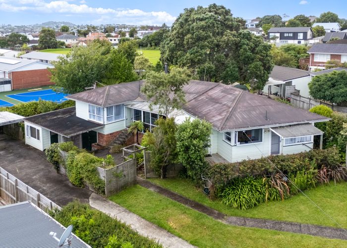  at 24 Tania Place, Blockhouse Bay, Auckland City, Auckland