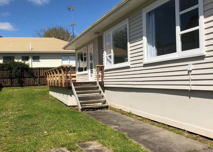  at 1/78 Moore Street, Howick, Manukau City, Auckland