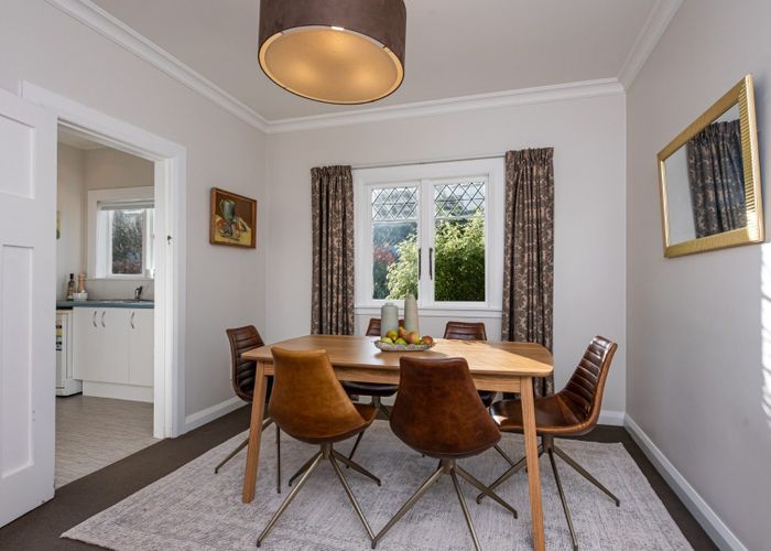  at 6 Friend Street, Karori, Wellington, Wellington