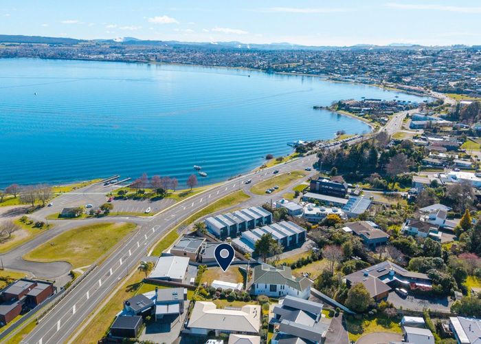  at 380 Lake Terrace, Two Mile Bay, Taupo, Waikato
