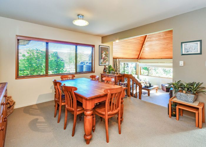  at 8 Lemonwood Place, The Gardens, Auckland