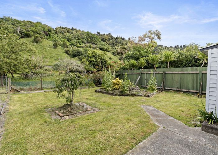  at 21 Broadway, Mangaweka