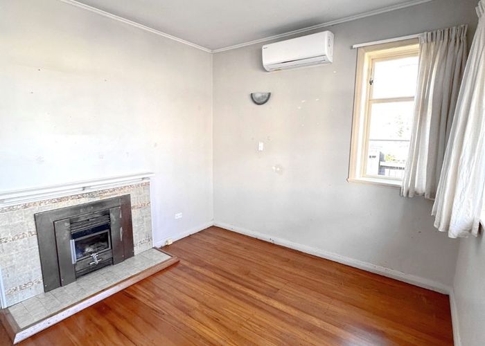  at 31 Queensway, Three Kings, Auckland City, Auckland