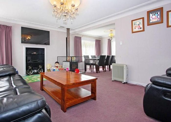 at 10 Sunnyside Crescent, Papatoetoe, Manukau City, Auckland