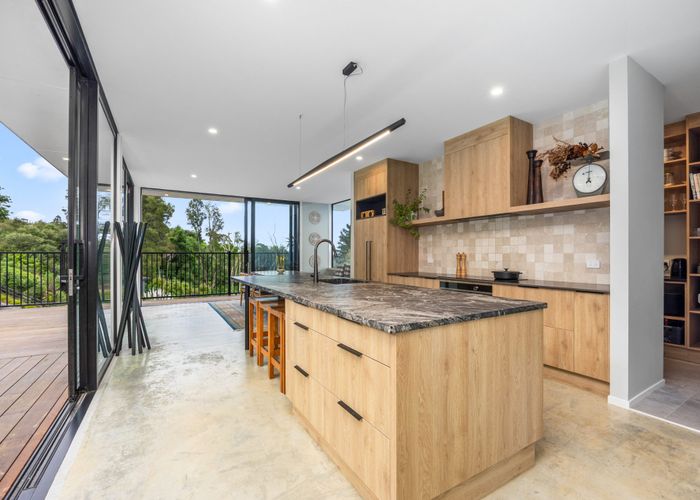  at 181 Point View Drive, East Tamaki Heights, Manukau City, Auckland