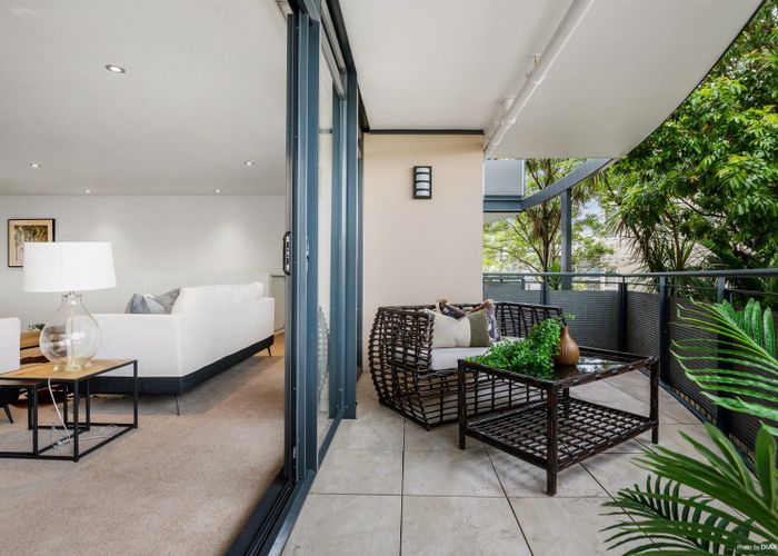  at 2/387 Parnell Road, Parnell, Auckland City, Auckland