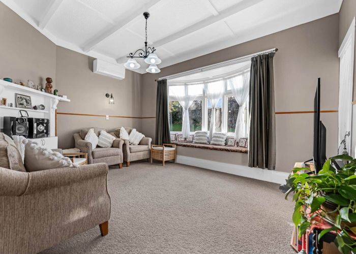  at 152 White Swan Road, Mount Roskill, Auckland City, Auckland