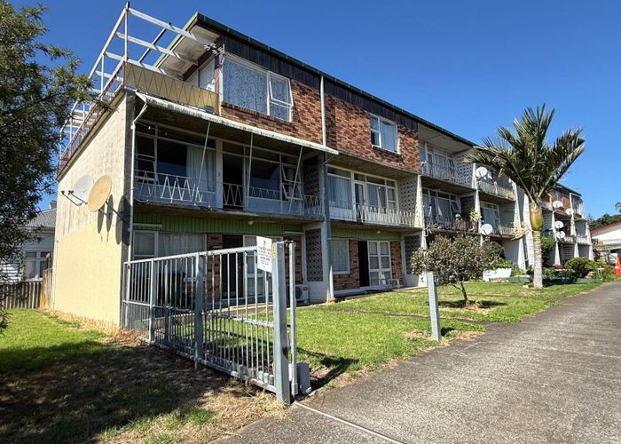  at 18/27 Avenue Road, Otahuhu, Auckland City, Auckland
