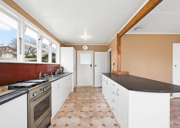  at 4 Butler Place, Fairfield, Hamilton, Waikato
