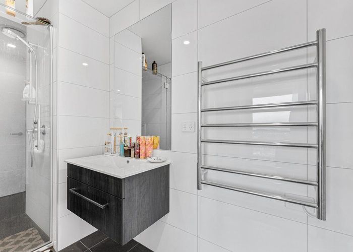 at 410/8 Lakewood Court, Manukau, Manukau City, Auckland