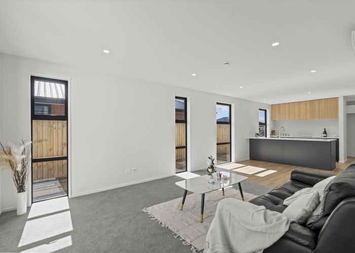  at 42 Harry Manship Crescent, Halswell, Christchurch City, Canterbury