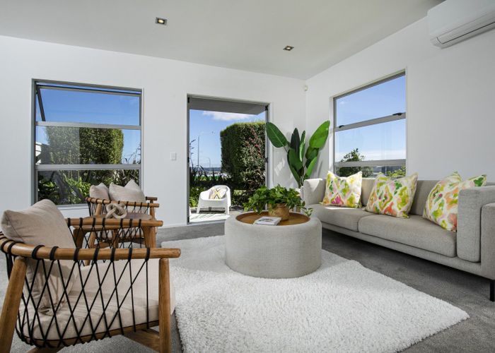  at 12/40 Scarlet Oak Drive, Albany, North Shore City, Auckland