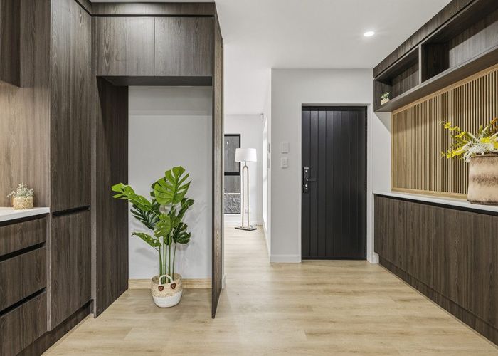  at 3/8 Buller Crescent, Manurewa, Manukau City, Auckland