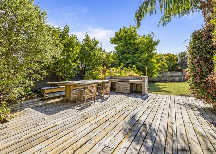  at 1/65 Salamanca Road, Sunnynook, Auckland
