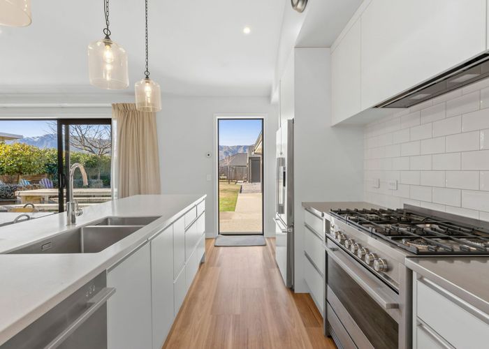  at 25 Bell Street, Wanaka