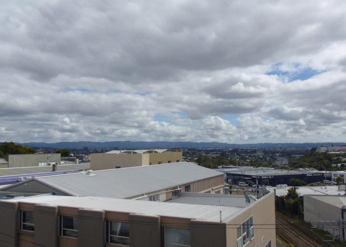  at 305/11 Akepiro Street, Mount Eden, Auckland City, Auckland
