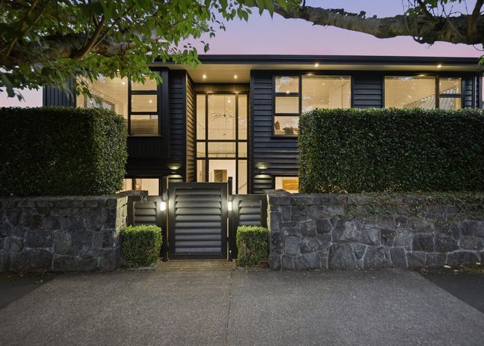  at 1 Weaver Avenue, Epsom, Auckland City, Auckland