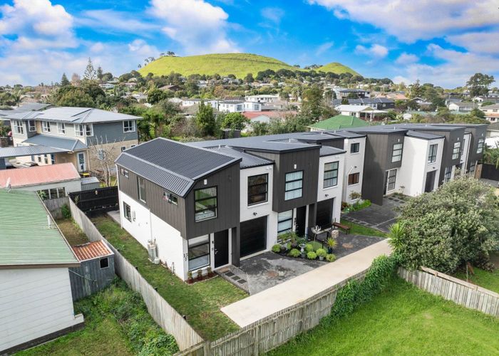  at 13F Purata Place, Mangere Bridge, Manukau City, Auckland