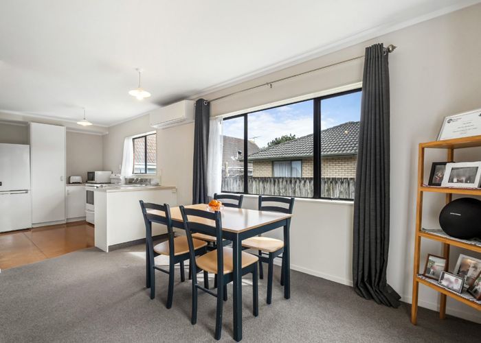  at 3/34 Wairau Ave, Avondale, Auckland City, Auckland