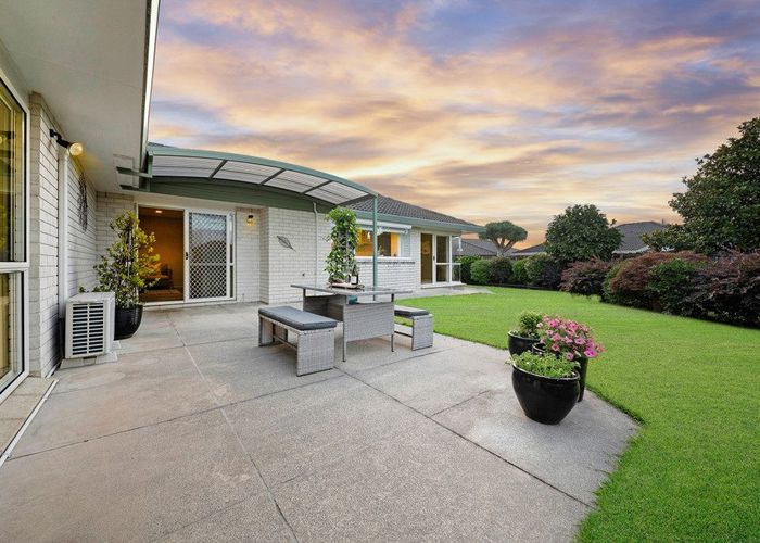  at 12 Orohena Close, Northpark, Manukau City, Auckland