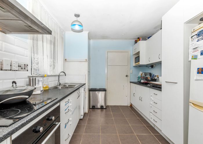  at 83 Cobham Crescent, Kelston, Auckland