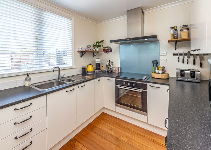  at 11 Virginia Road, Saint Johns Hill, Whanganui, Manawatu / Whanganui