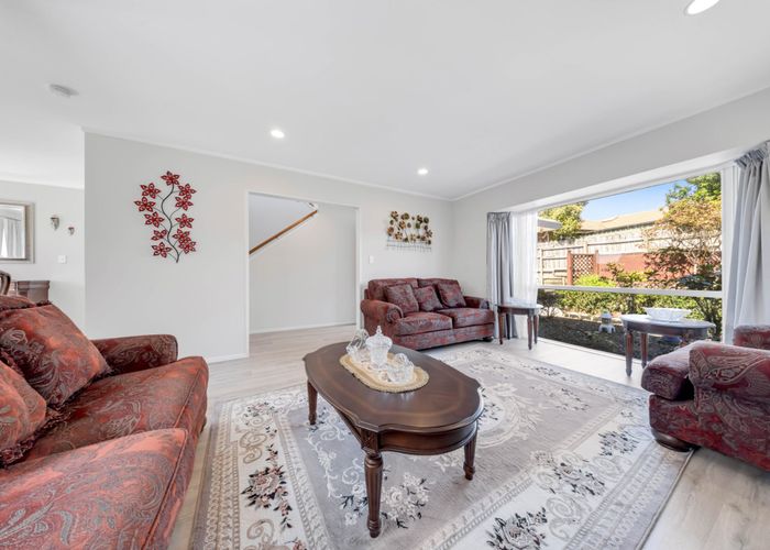  at 2/47 Orangewood Drive, Northpark, Manukau City, Auckland
