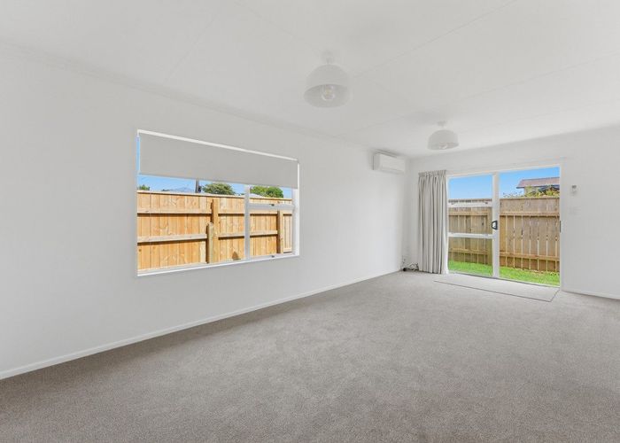  at 209 Seaview Road, Westown, New Plymouth, Taranaki