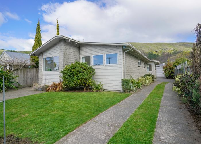  at 6 Duncan Street, Sumner, Christchurch