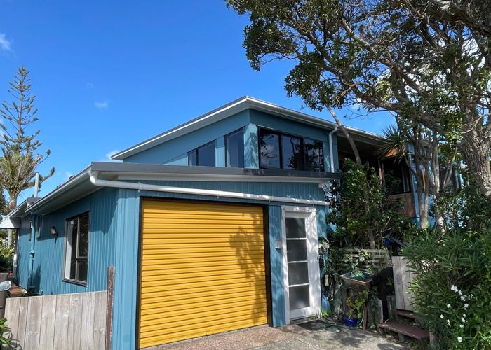  at 16 Burrell Rd Ext, Oneroa, Waiheke Island, Auckland