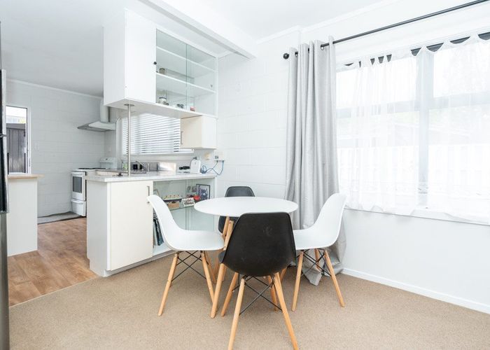 at 5/875 Heaphy Terrace, Fairfield, Hamilton