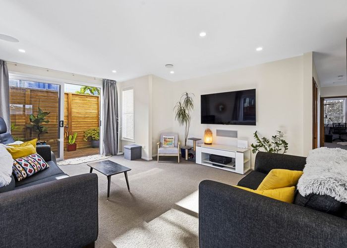  at 71 Marama Crescent, Spotswood, New Plymouth