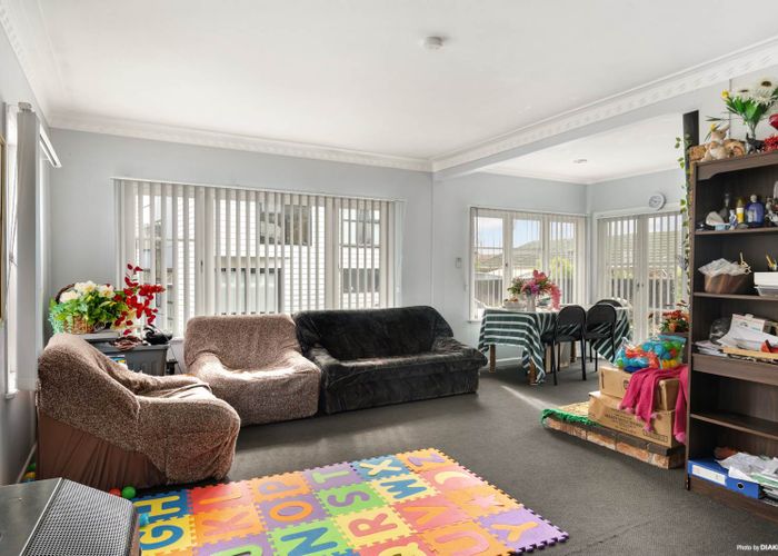  at 11 Water Street, Otahuhu, Auckland