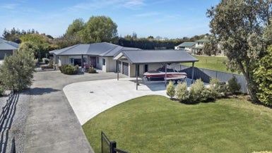 at 38 The Loop, Meeanee, Napier