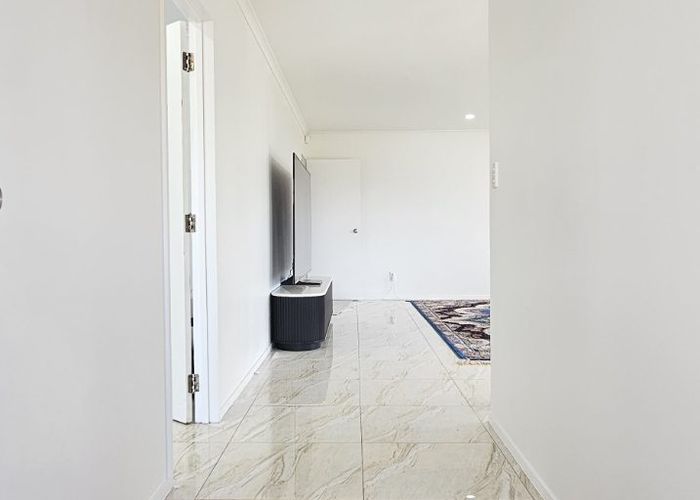  at 28 Robert Ross Place, Clendon Park, Auckland