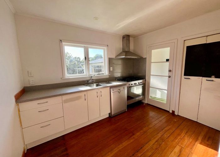  at 55 Beaubank Road, Kelston, Waitakere City, Auckland