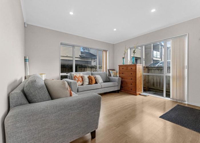  at 5A Stamford Park Road, Mount Roskill, Auckland City, Auckland