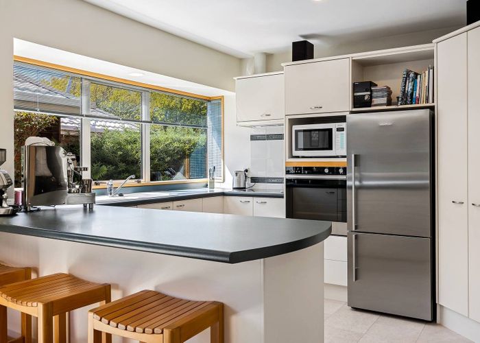  at 2/43 Claridges Road, Casebrook, Christchurch City, Canterbury