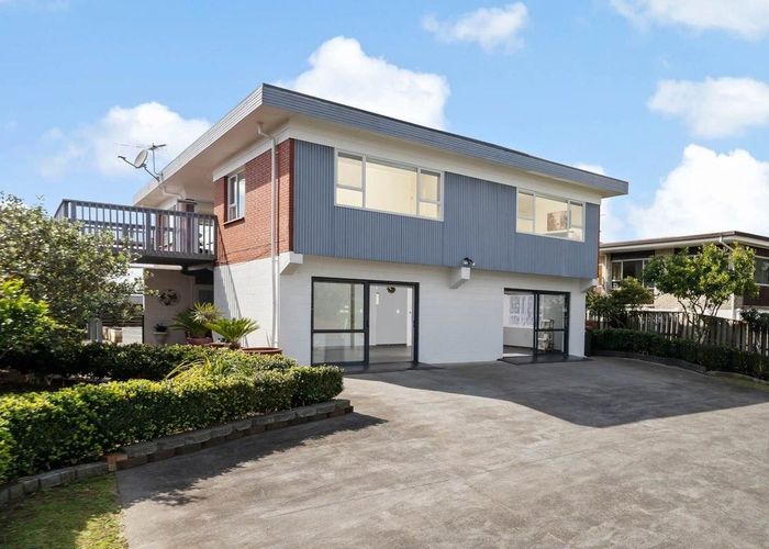  at 84 Gossamer Drive, Pakuranga Heights, Manukau City, Auckland