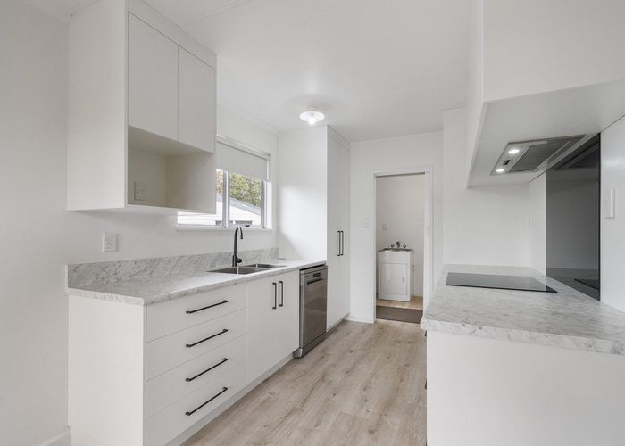  at 28 Pinedale Parade, Milson, Palmerston North