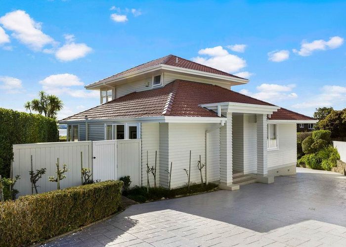  at 5 Huriaro Place, Orakei, Auckland