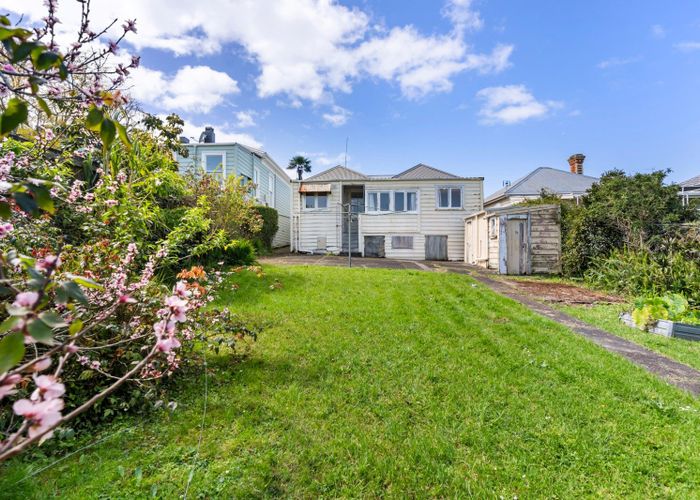  at 11 Chamberlain Street, Grey Lynn, Auckland City, Auckland